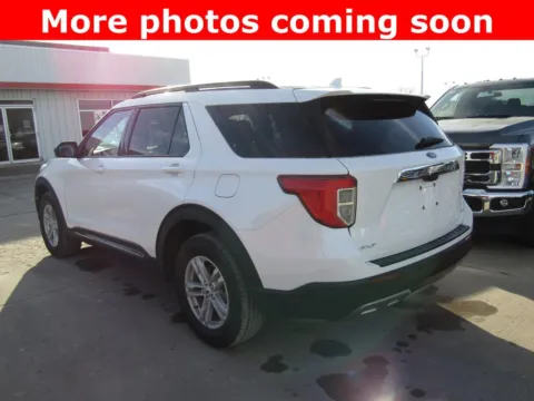Another view of 2023 Ford Explorer XLT for sale in Bethany, MO at Pettijohn Auto Center