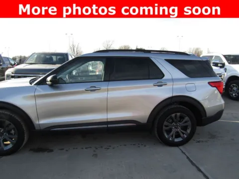 Photos of 2023 Ford Explorer XLT for sale in Bethany, MO at Pettijohn Auto Center