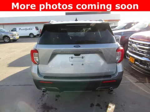 More photos of 2023 Ford Explorer XLT at Pettijohn Auto Center, MO