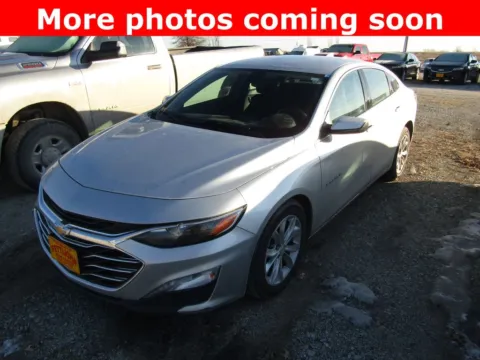Silver 2022 Chevrolet Malibu LT for sale in Bethany, MO