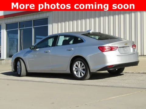 More photos of 2022 Chevrolet Malibu LT at Pettijohn Auto Center, MO