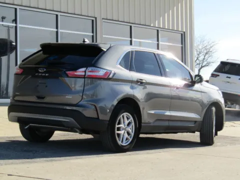 Another view of 2024 Ford Edge SEL for sale in Bethany, MO at Pettijohn Auto Center