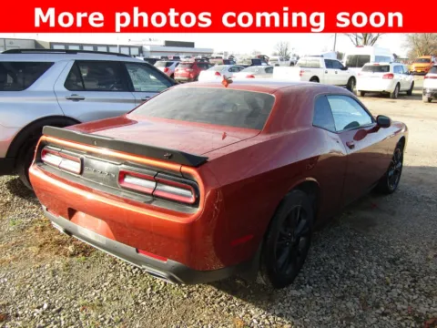 More photos of 2021 Dodge Challenger SXT at Pettijohn Auto Center, MO