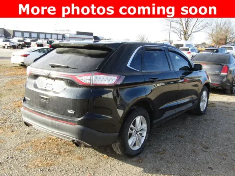 More photos of 2018 Ford Edge SEL at Pettijohn Auto Center, MO