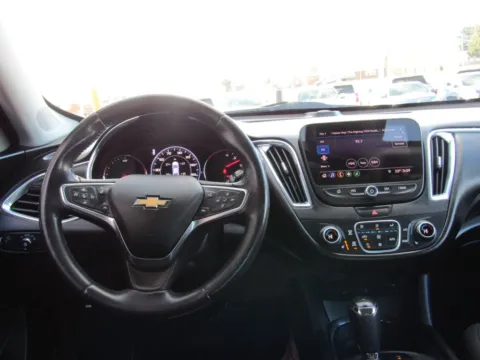 More photos of 2019 Chevrolet Malibu Hybrid at Pettijohn Auto Center, MO