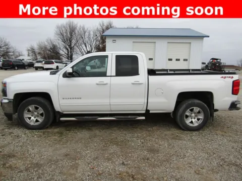 Photos of 2018 Chevrolet Silverado 1500 LT for sale in Bethany, MO at Pettijohn Auto Center