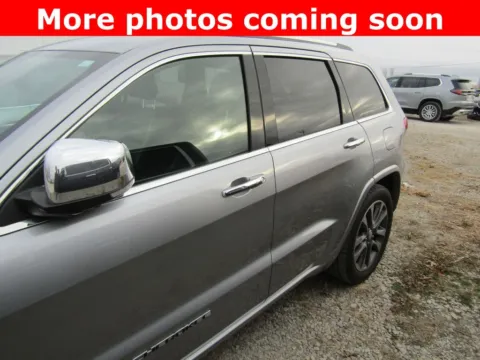 Photos of 2018 Jeep Grand Cherokee Overland for sale in Bethany, MO at Pettijohn Auto Center