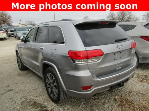 Another view of 2018 Jeep Grand Cherokee Overland for sale in Bethany, MO at Pettijohn Auto Center