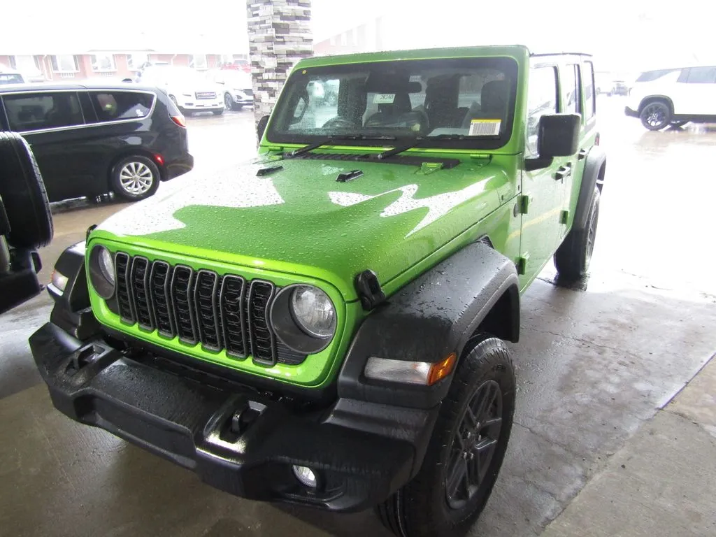 2026 Jeep Wrangler 4-Door Sport RHD's photo