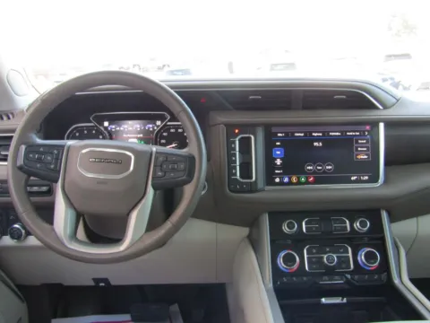 More photos of 2021 GMC Yukon Denali at Pettijohn Auto Center, MO