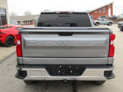 More photos of 2022 Chevrolet Silverado 1500 LTD LTZ at Pettijohn Auto Center, MO
