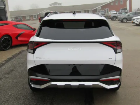 More photos of 2024 Kia Sportage SX-Prestige at Pettijohn Auto Center, MO