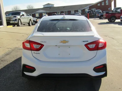 More photos of 2016 Chevrolet Cruze Premier at Pettijohn Auto Center, MO