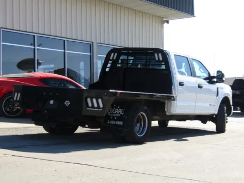 Another view of 2022 Ford F-350SD XL for sale in Bethany, MO at Pettijohn Auto Center