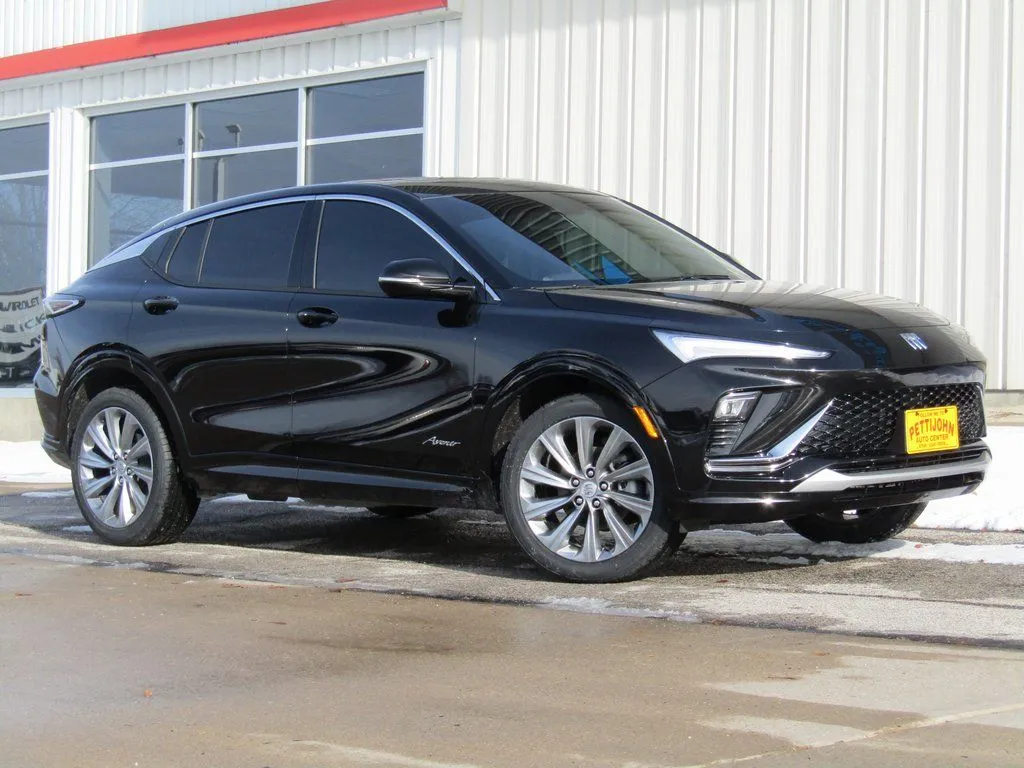 Used 2024 Buick Envista Avenir with VIN KL47LCE2XRB036355 for sale in Kansas City