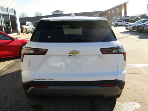 More photos of 2026 Chevrolet Equinox LT at Pettijohn Auto Center, MO