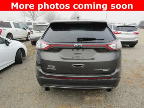 More photos of 2018 Ford Edge Titanium at Pettijohn Auto Center, MO
