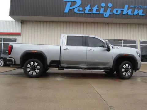 Photos of 2024 GMC Sierra 2500HD Denali for sale in Bethany, MO at Pettijohn Auto Center