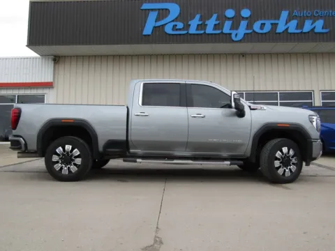 Photos of 2024 GMC Sierra 2500HD Denali for sale in Bethany, MO at Pettijohn Auto Center