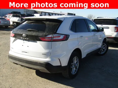 More photos of 2024 Ford Edge SEL at Pettijohn Auto Center, MO