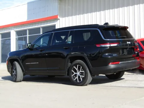 More photos of 2024 Jeep Grand Cherokee L Limited at Pettijohn Auto Center, MO