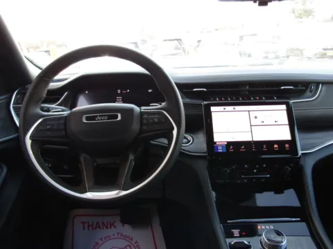 More photos of 2024 Jeep Grand Cherokee L Limited at Pettijohn Auto Center, MO