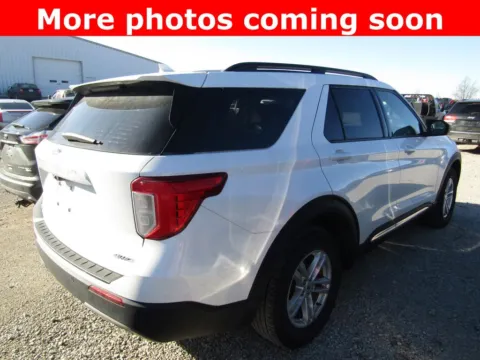 More photos of 2023 Ford Explorer XLT at Pettijohn Auto Center, MO