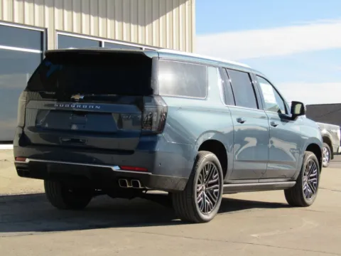 Another view of 2026 Chevrolet Suburban High Country for sale in Bethany, MO at Pettijohn Auto Center