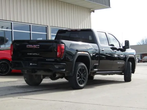Another view of 2023 GMC Sierra 2500HD Denali for sale in Bethany, MO at Pettijohn Auto Center