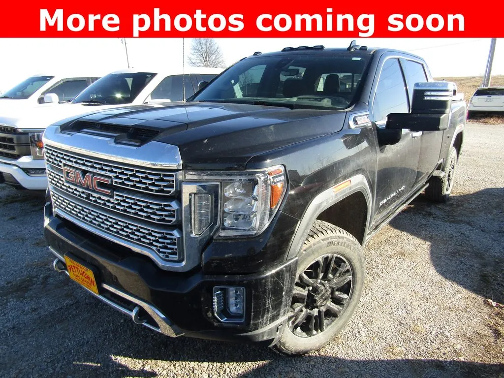 2023 GMC Sierra Denali's photo