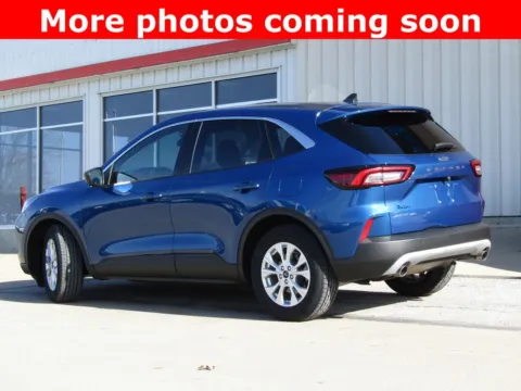 More photos of 2023 Ford Escape Active at Pettijohn Auto Center, MO