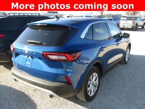 More photos of 2023 Ford Escape Active at Pettijohn Auto Center, MO