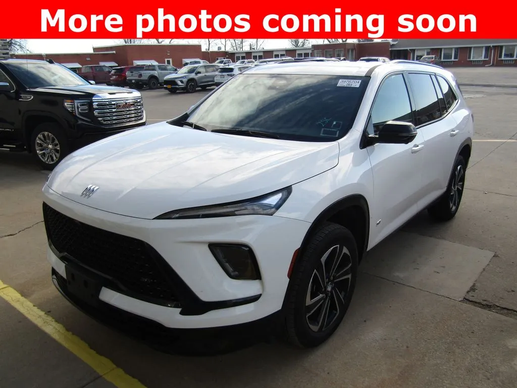 2025 Buick Enclave Sport Touring's photo