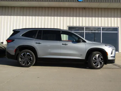 Photos of 2025 Buick Enclave Sport Touring for sale in Bethany, MO at Pettijohn Auto Center