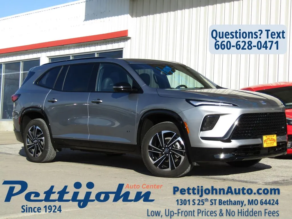 Used 2025 Buick Enclave Sport Touring with VIN 5GAEVBRS0SJ231521 for sale in Kansas City