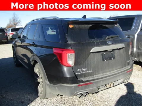 Another view of 2020 Ford Explorer Platinum for sale in Bethany, MO at Pettijohn Auto Center