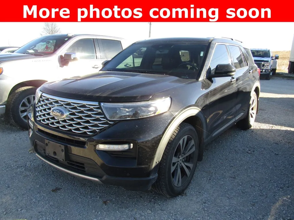 2020 Ford Explorer Platinum's photo