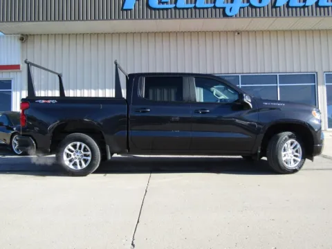 Photos of 2023 Chevrolet Silverado 1500 RST for sale in Bethany, MO at Pettijohn Auto Center