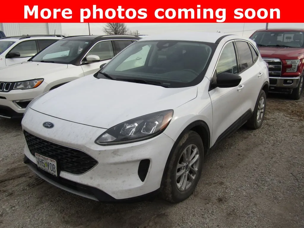 2022 Ford Escape SE