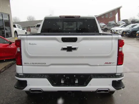 More photos of 2026 Chevrolet Silverado 1500 RST at Pettijohn Auto Center, MO