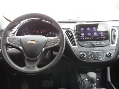 More photos of 2023 Chevrolet Malibu LT at Pettijohn Auto Center, MO