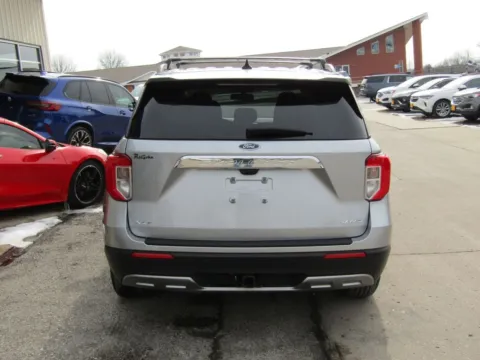 More photos of 2023 Ford Explorer XLT at Pettijohn Auto Center, MO