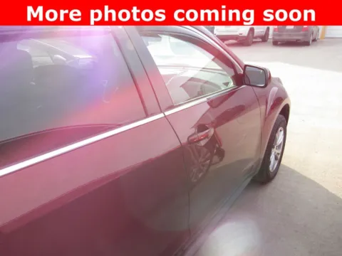 More photos of 2017 Chevrolet Equinox LT at Pettijohn Auto Center, MO