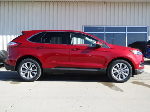 Photos of 2024 Ford Edge Titanium for sale in Bethany, MO at Pettijohn Auto Center