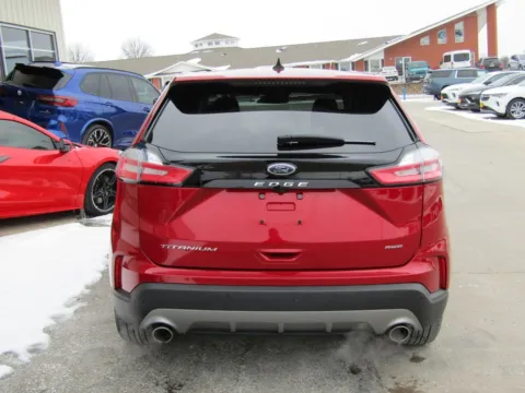 More photos of 2024 Ford Edge Titanium at Pettijohn Auto Center, MO