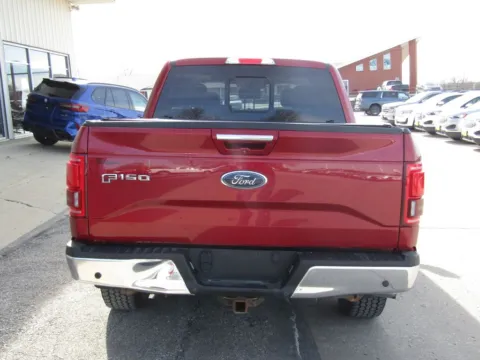 More photos of 2017 Ford F-150 Lariat at Pettijohn Auto Center, MO