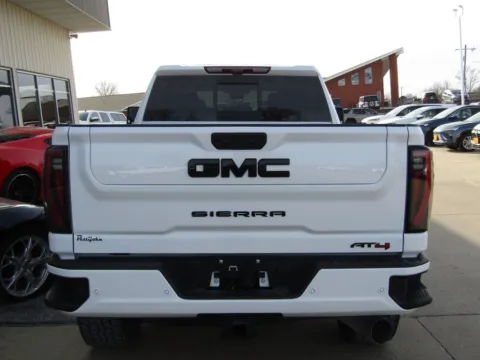 More photos of 2025 GMC Sierra 2500HD AT4 at Pettijohn Auto Center, MO