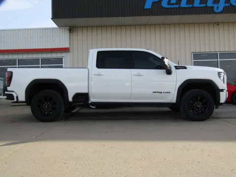 Photos of 2025 GMC Sierra 2500HD AT4 for sale in Bethany, MO at Pettijohn Auto Center