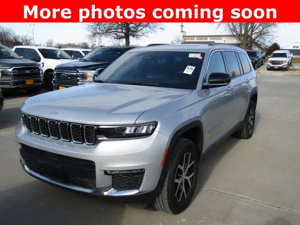 Used 2024 Jeep Grand Cherokee L Limited with VIN 1C4RJKBG4R8603624 for sale in Kansas City
