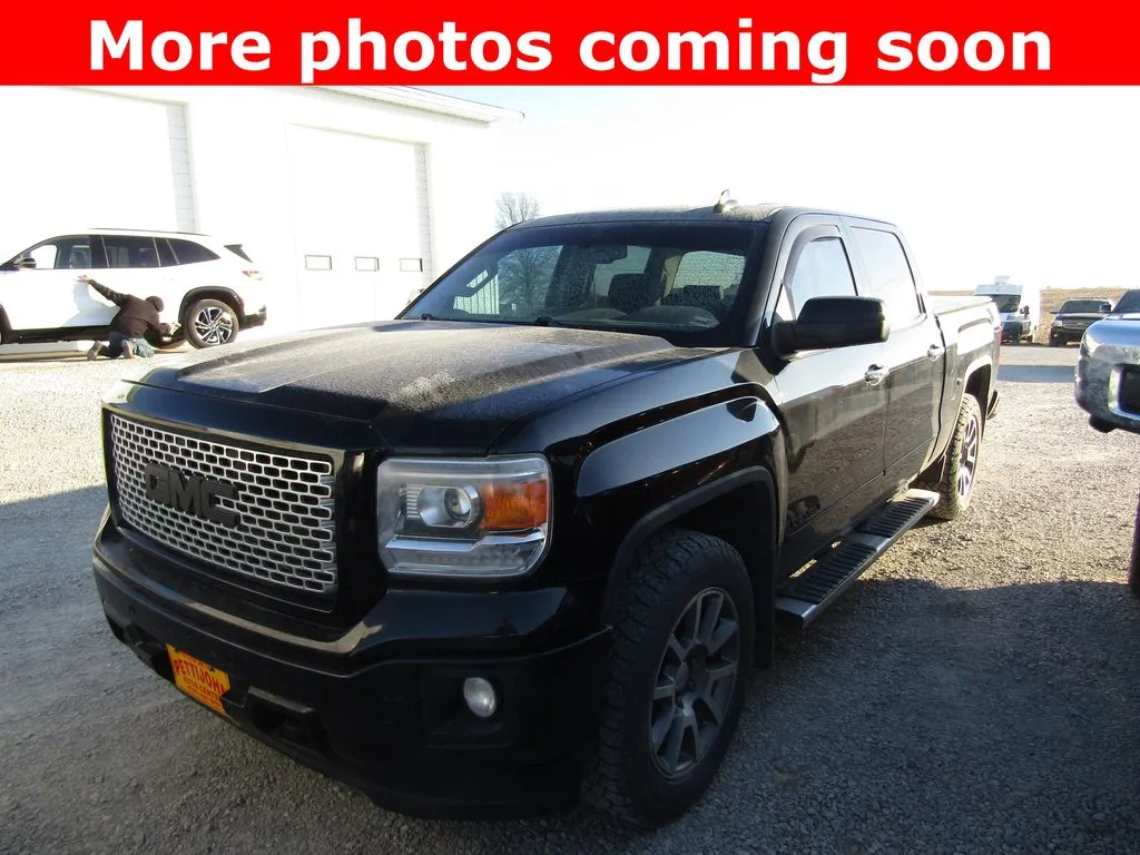 Black 2024 GMC Canyon AT4 for sale in Bethany, MO